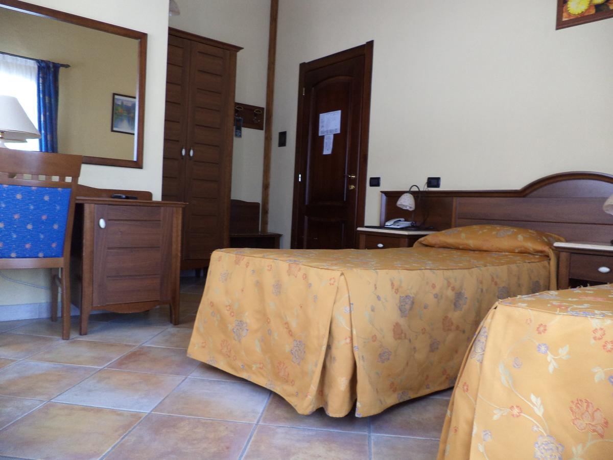 Hotel Ca Fiore バルドネッキア エクステリア 写真